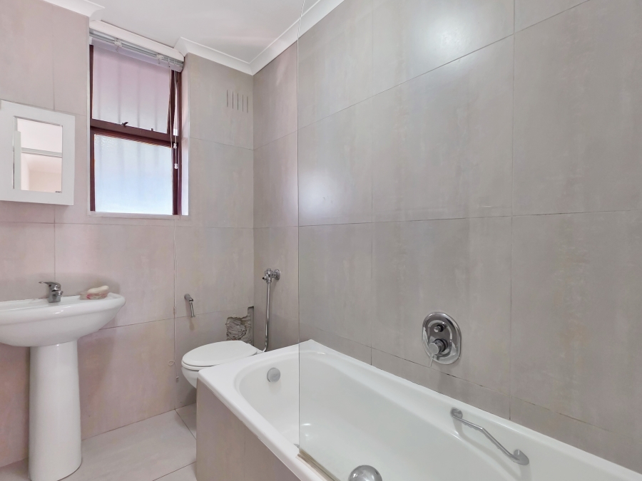 3 Bedroom Property for Sale in Zonnebloem Western Cape